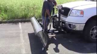 Монтаж и демонтаж снегоуборочного отвала SnowDogg MD 75