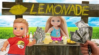 Как заработать деньги на каникулах! Мультик Барби про школу!