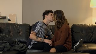 Kian Lawley - Целуюсь со своей бывшей девушкой [Озвучка]