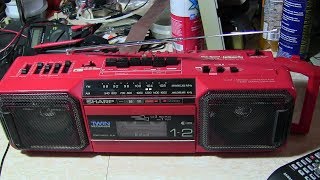Sharp WQ-T282 Cassette Line in W Cell-phone Radio Play on Batteries for sale