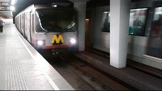 RET Metro (2*Type SG3 (Lijn C ri. De Terp)+) 3*Type T op Beurs richting S'dam Centrum (metrolijn B)