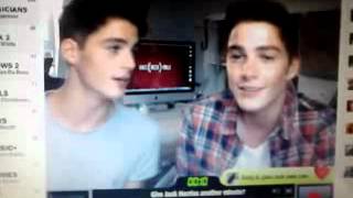 Jack and Finn on Younow, Finn's "eyesex" (08/10/12)