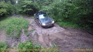 Nissan NP300 off-road TROPHY-LIFE. Ниссан НП300 на бездорожье. Видео 4х4 покатушки Трофи-лайф