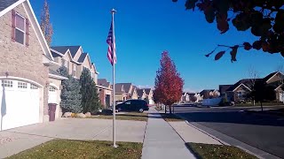 США. Юта. Прогулка, американские улицы.  Красивый район Хериман. Осень. Америка
