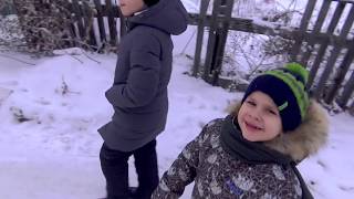 VLOG: Новый потолок / Привезли диван / Ремонт / Мама вика