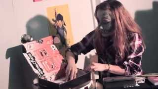 NikkiSiixx.com Unboxes Octobers FEAR Loot crate