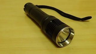 Обзор фонаря Convoy M2