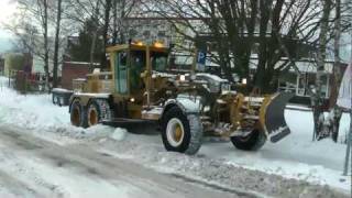 Cat 163H Snow Removal