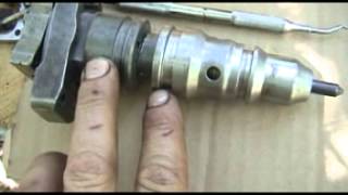 How to rebuild a 7.3 injector new nozzels