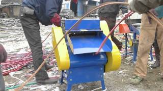 Cable stripper 剥线机 WhatsApp: 0086 13606650643 E-mail: joyce@m-recycling.com