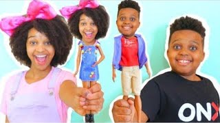 Shiloh and Shasha TURN INTO TOYS!? - Onyx Kids