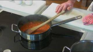 Pizza napolitaine par Pierre-Dominique Cécillon pour Larousse Cuisine