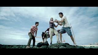 Saif saves Kunal, Vir, Anand & Puja | Go Goa Gone | Movie Scene