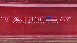Tarter squeeze chute