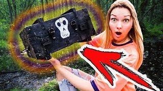НАШЛА КЛАД В ЛЕСУ ДЕНЬ ТРЕТИЙ НА БОЛОТЕ | Проклятье Призрака #3
