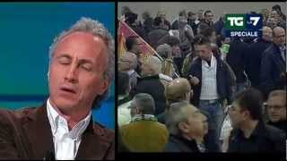 Travaglio e Belpietro su Bossi, Maroni e Lega Nord (TgLa7 Speciale, 10/04/'12)