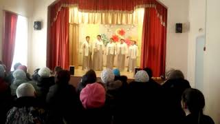Концерт  в  сельском  клубе