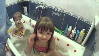 Водяные бомбочки, взрываем в ванне. Water BOOM in the bathroom