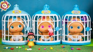 oh Non! Les Bébés Bellies de Peppa Pig et Fraise sont enfermés!!! C´était MALEFIQUE ! Au secours !