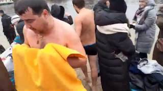 Крещение с Водохрещем Господним окунаемся в Днепр на гидропарке