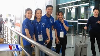 Người Việt chào đón Tổng thống Donald Trump