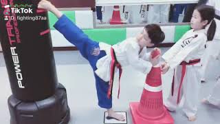 [태권도지도법] 유치부 옆차기 훈련