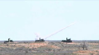 Демонстрация боевых возможностей ЗРК С-400 и ЗРПК «Панцирь-С» иностранным военным атташе на Ашулуке