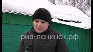 Студенты Ленинска-Кузнецкого помогают расчищать снежные завалы