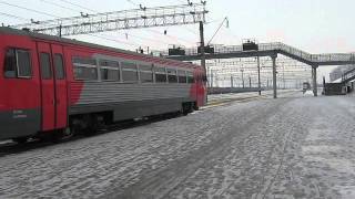 РА1-0084 с пригородным поездом Агрыз-Ижевск на ст.Ижевск