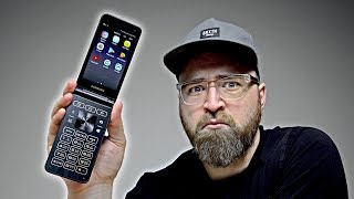 Using A Flip Phone In 2017...