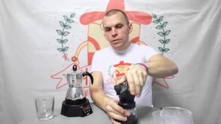 Заваривание кофе с помощью гейзерной кофеварки для спец-проекта coffeesub.ru