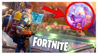 FORTNITE - ОГРОМНЫЙ БОСС, ЗЛАЯ АРМИЯ ЗОМБИ И ПОСТРОЙКА ДОМА!!! (Обзор игры)