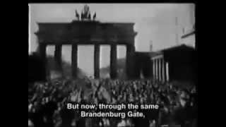 Армянский национальный танец Кочари у стен Рейхстага 1945 г