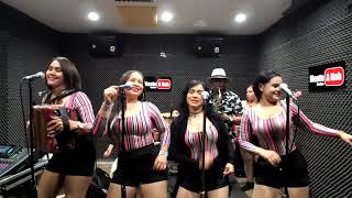 PAJARO PELU By La Selección Típica Femenina #LiveSession
