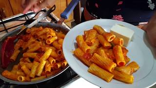 A DISFRUTAR LA DELICIOSA PASTA CON VERDURAS