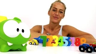 Video mit Spielzeugautos: lern mit Om-Nom!