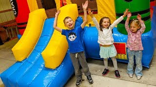 HUGE Kids Crayon Bounce Play House Surprise Toys Inflatable Eggs Hunt Toy Challenge Kinder Playtime