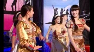 Arevner Erishta  Lusine & Mariam Nor tari 2011