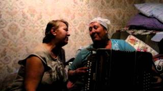 Песня "Сорвали розу" под гармонь