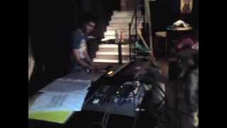 ΝΙΚΟΣ ΚΟΡΟΒΕΣΗΣ - ''LIVE''