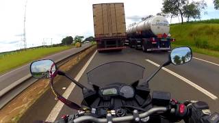 Duas XJ6N vs XJ6F Acelerando forte