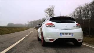 Renault Megane RS Trophy-R 275 Akrapovic exhaust acceleration sound