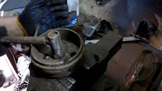 Приспособление для гнутья полуколец и колец
