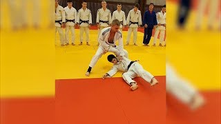 Минниханов познакомился с «техникой Путина» в школе дзюдо «Батыр»