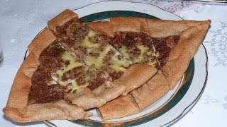 Kıymalı Pide Tarifi | Kıymalı Yumurtalı Pide Nasıl Yapılır | Pide Tarifi