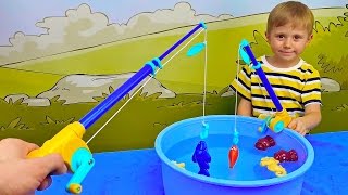 Рыбалка Баттат для детей и Даник - Развлекательное детское видео с игрушками Battat