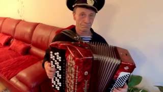 Синий платочек - баян. Играет Виктор Доценко