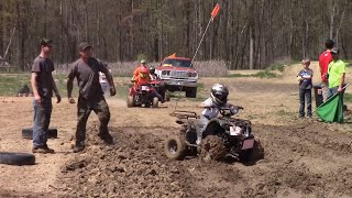 QUAD RACING IN MUD AT RUN WHAT YA BRUNG MUD BOG IN INDIANA