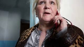Антон Долгих и Сергей Косолапов пришли к главе поселения с просьбой показать выброшенный памятник