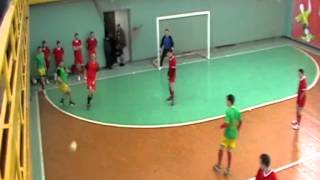 10.02.2013 "ФрешГИД" (Орск) - "Нефтяник" (Орск) - 6:3 (период 1)